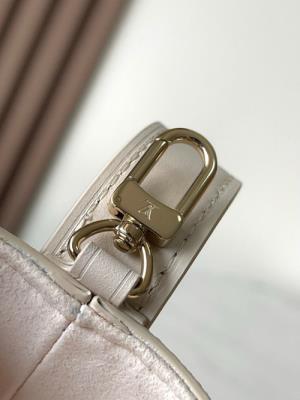 wholesale quality louis vuitton m25673